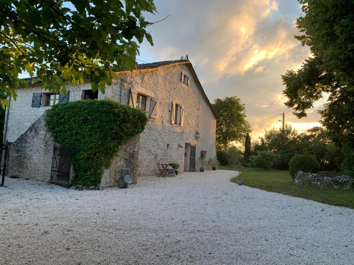 Bed & Breakfast Elisabeth Saint-Matré Esterno foto