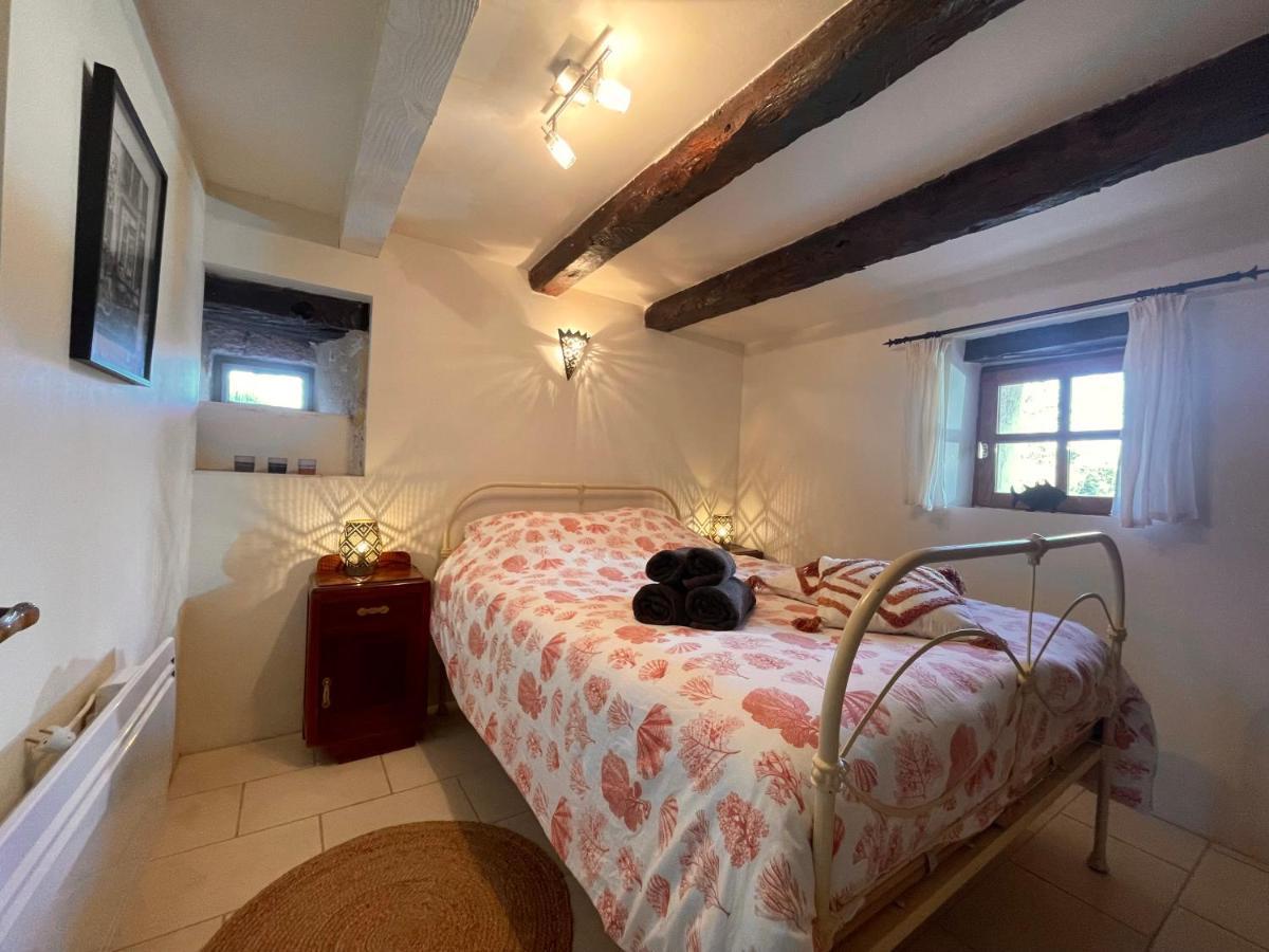 Bed & Breakfast Elisabeth Saint-Matré Esterno foto
