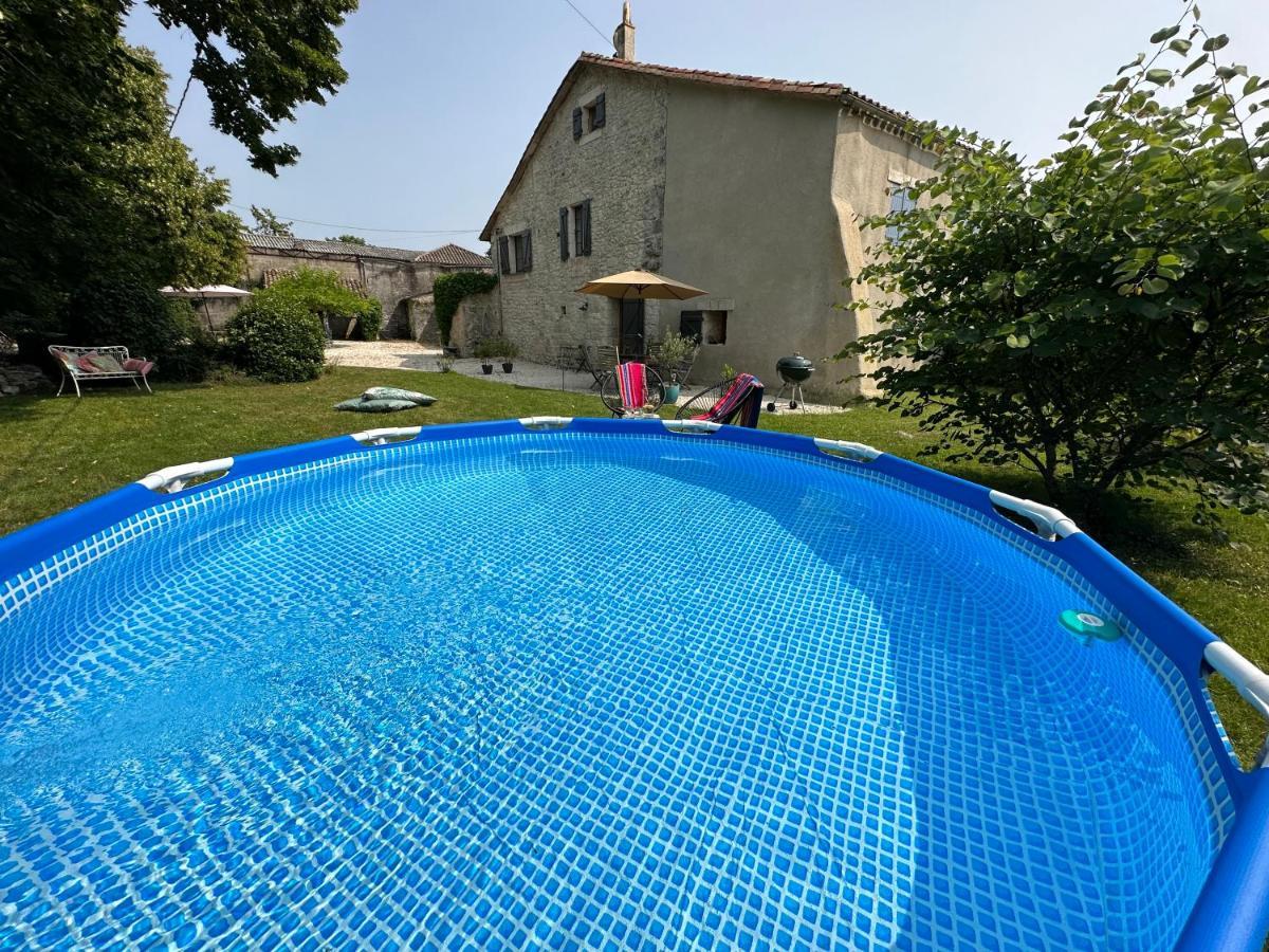 Bed & Breakfast Elisabeth Saint-Matré Esterno foto